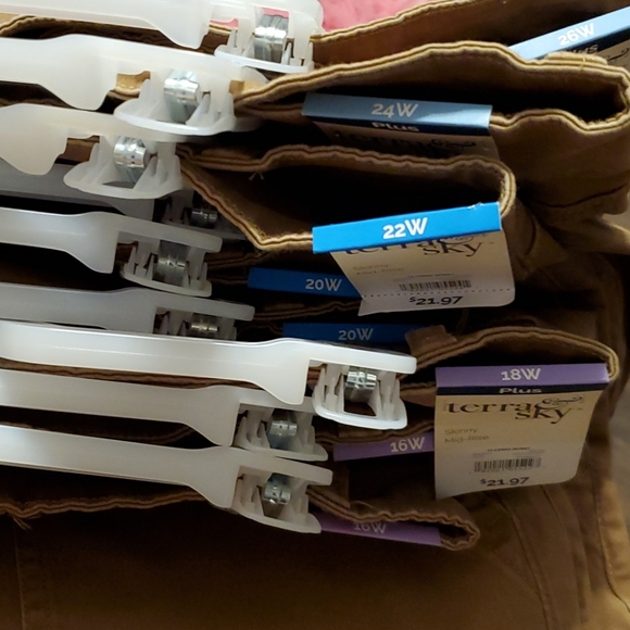 TERRA AND SKY SKINNY MID-RISE CARGO PANTS 👖 - Picture 10 of 10